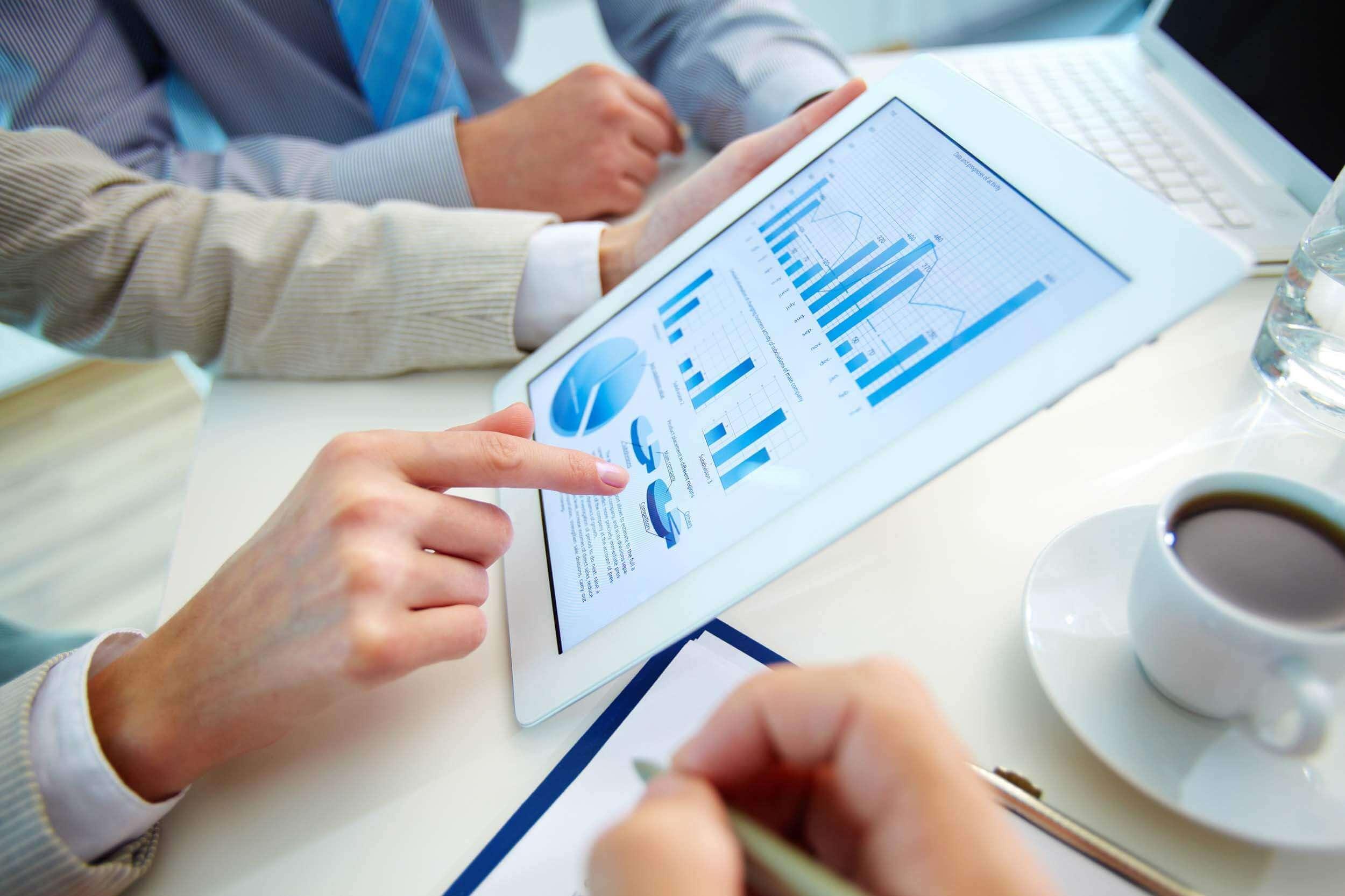 Business reporting dashboard illustrating Insightlix data intelligence